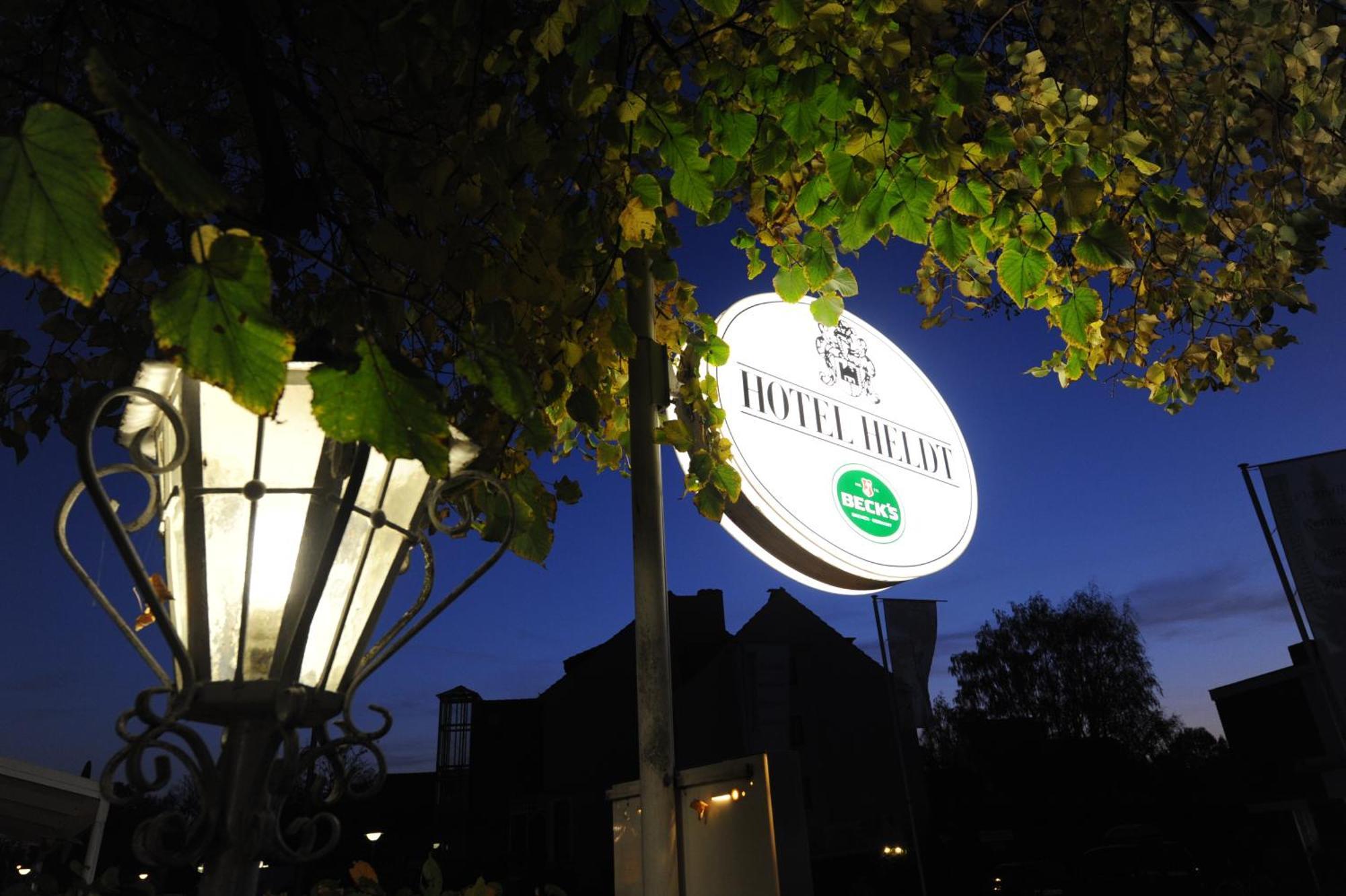 Appart-Hotel-Heldt BRE Exterior foto